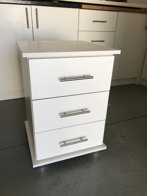 3-Drawer Pedestal
